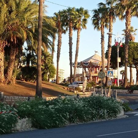Maison Au Calme Avec Jardin Et Piscine Saint Raphael Exteriér fotografie